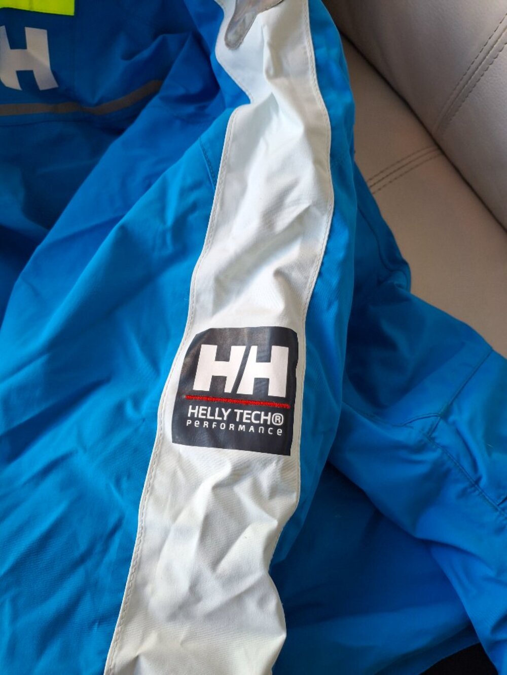 Helly Hansen mens Hydropower Marine Jacket Small - Picture 5 of 6